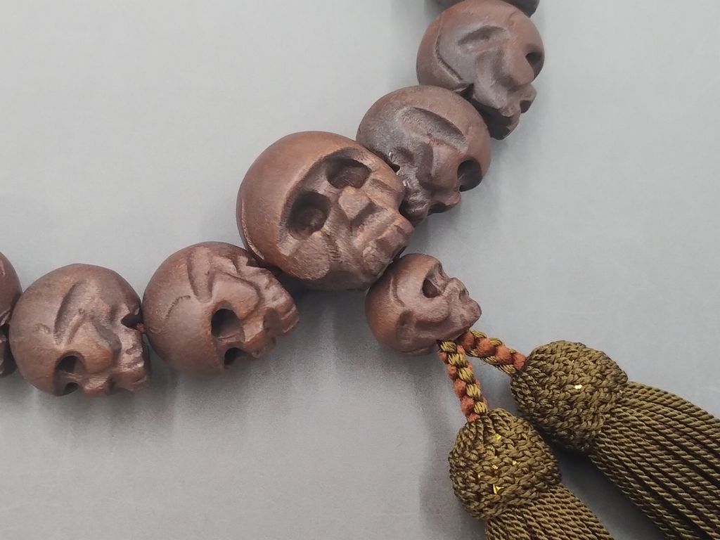 つげ骸骨彫り（18玉） 正絹頭付き房（煤竹色/桧皮色） 男性用高級略式 